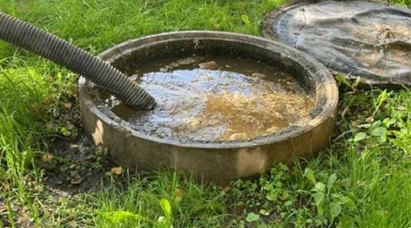 Chế tài xử phạt khi xử lý chất thải bể phốt không đúng quy định